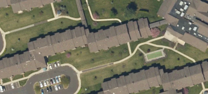 800 Hausman Rd