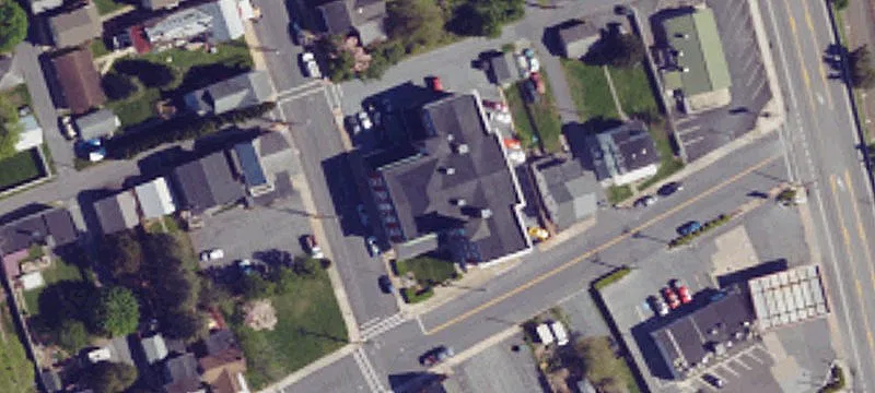 201 Maple Ave
