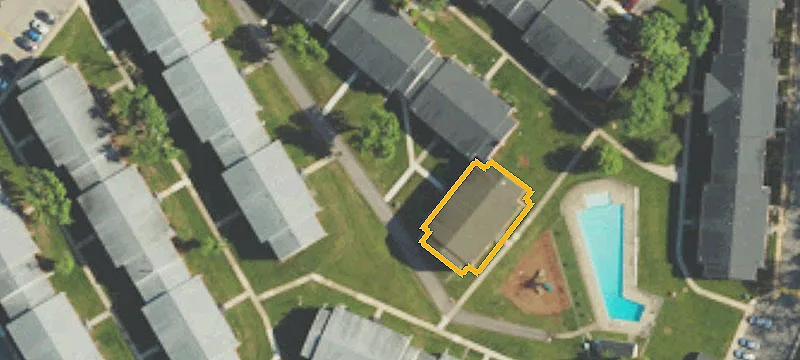513 Plymouth Plz