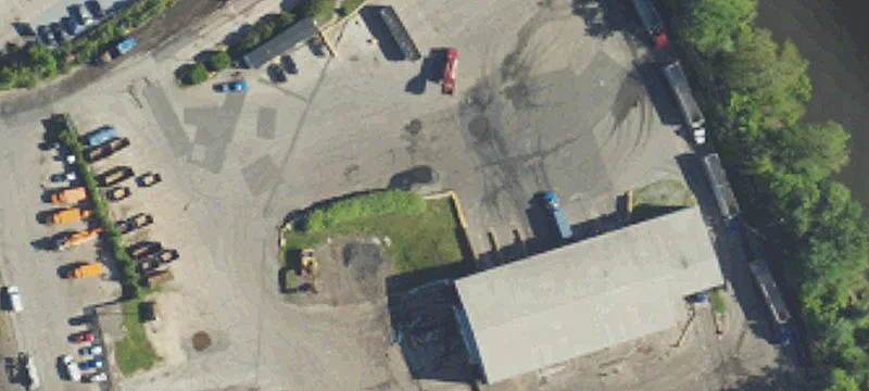 400 Riv Rd