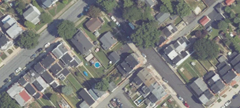 132 8th St