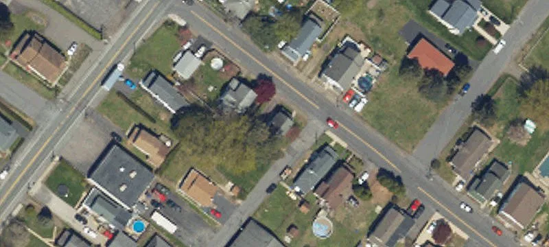 112 York Ave