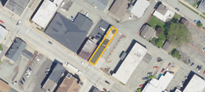638 Main St