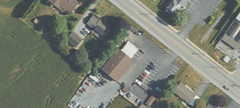 1736 Main St