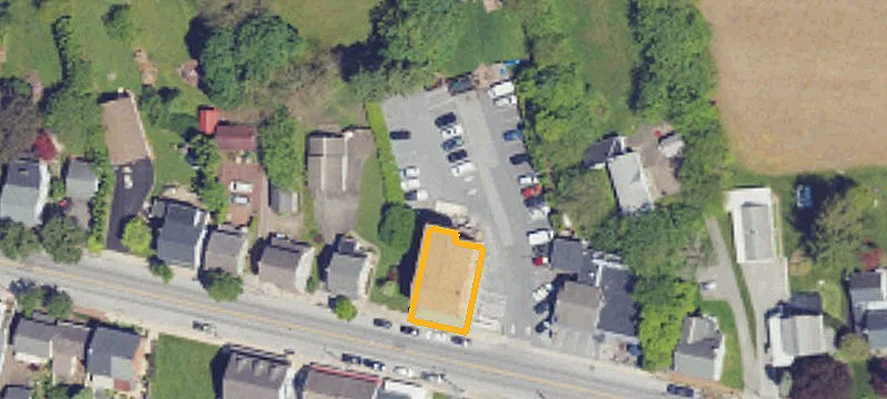 135 Main St