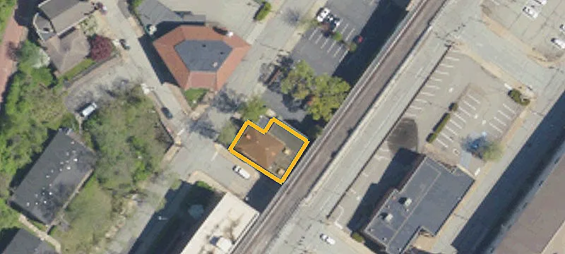 700 Linden Ave