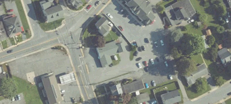 472 George St