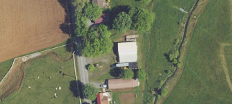 111 Frogtown Rd