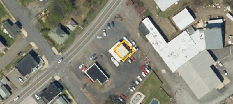 1065 Main St