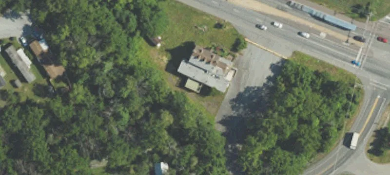 824 Ben Franklin E Hwy