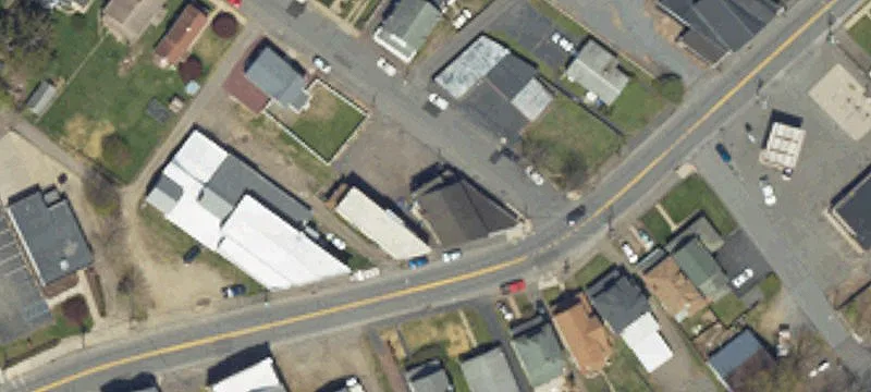 629 Main St