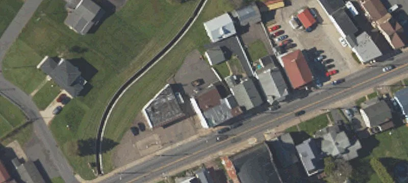 389 Main St