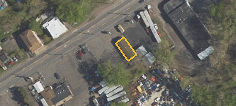 660 Main St