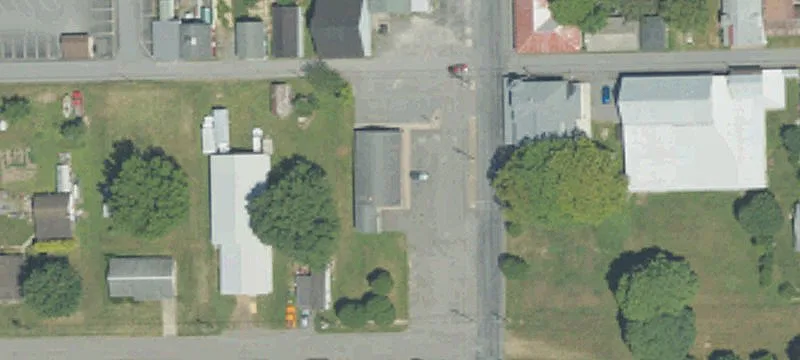 102 Ctr St