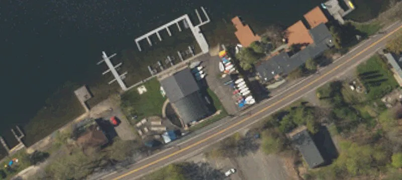 90 Lakeside Dr