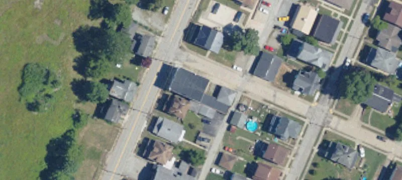 735-737 Warren Ave