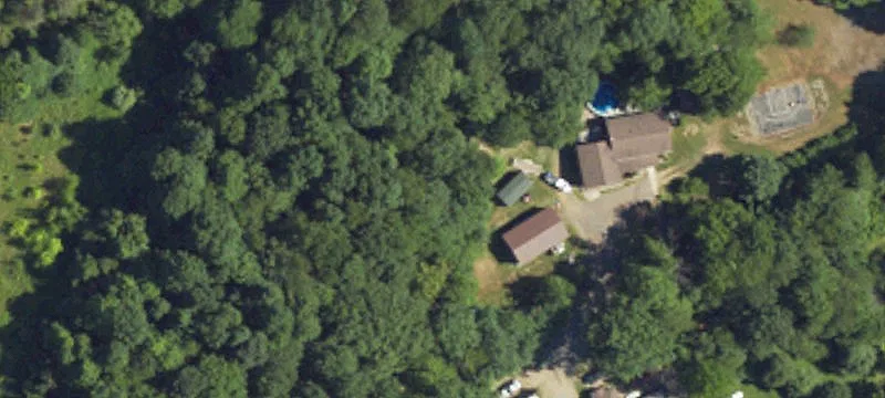 1352 Skyline Dr