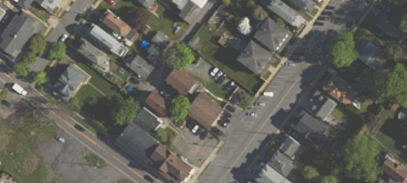 310 Lee Park Ave