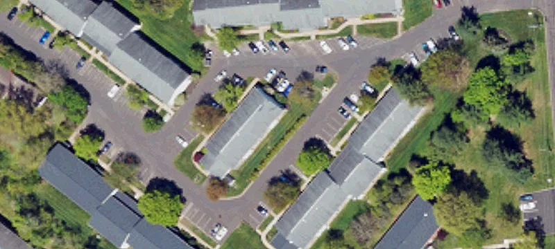 126 Middle Rd