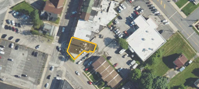 25 Morton Ave