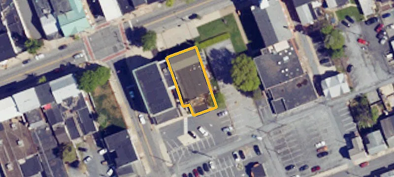 8 Main St