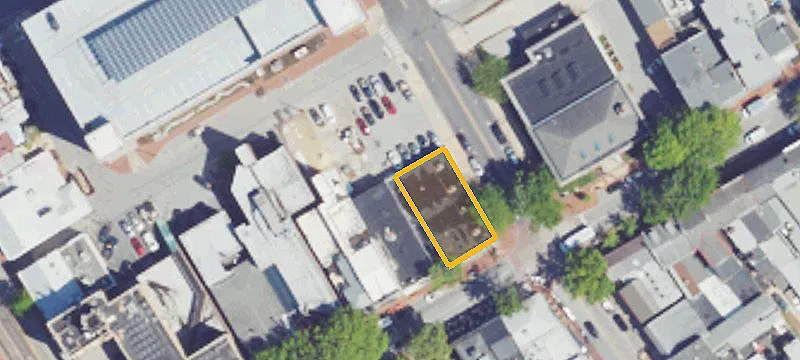 39 Gay St
