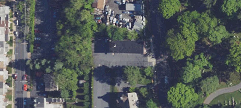 1220 Ctr Ave