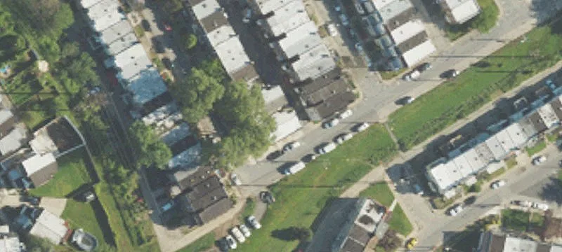 105 Un Ave