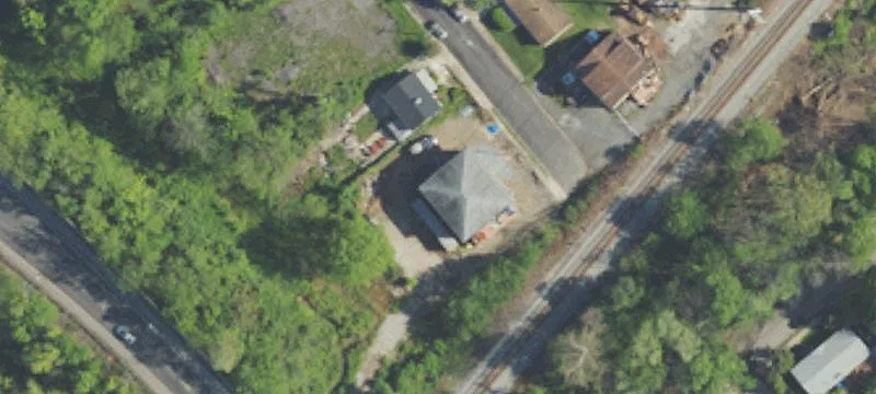 394 Youngs Ave