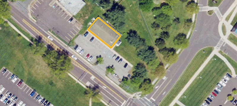 307 Lewis Rd
