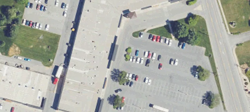 2495 Lincoln E Hwy