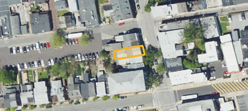 26 Main St