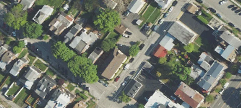 100 3rd Ave