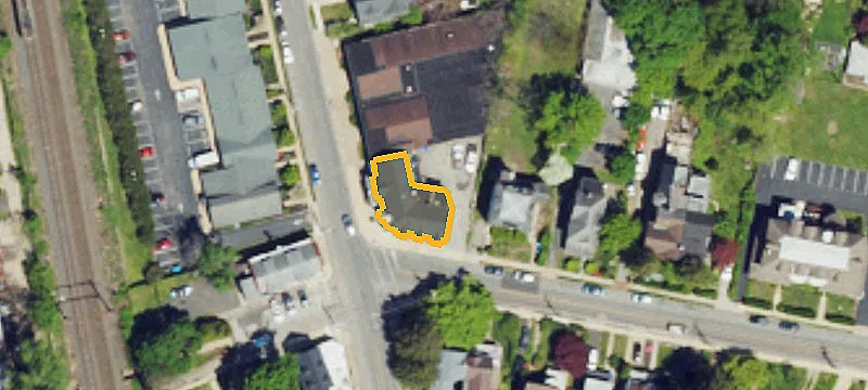 7801 Montgomery Ave