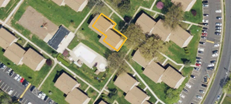 301 Hts Ln