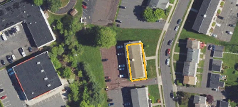 44 Alan Ln