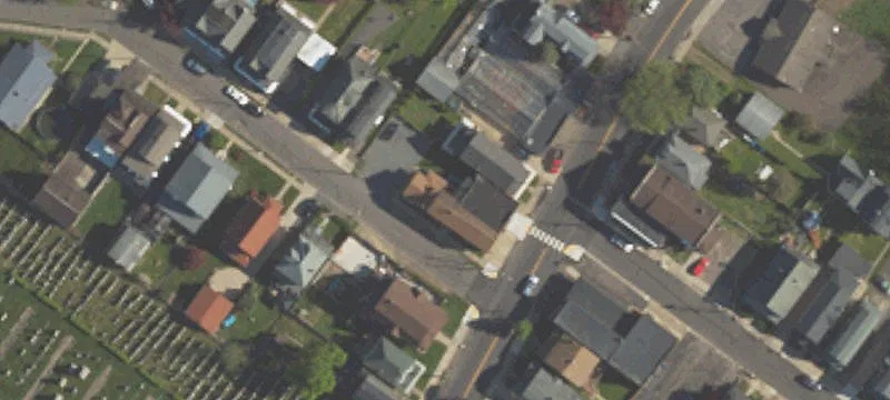 1215 Main St