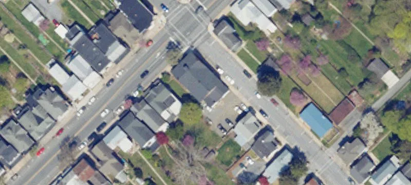 242 King St