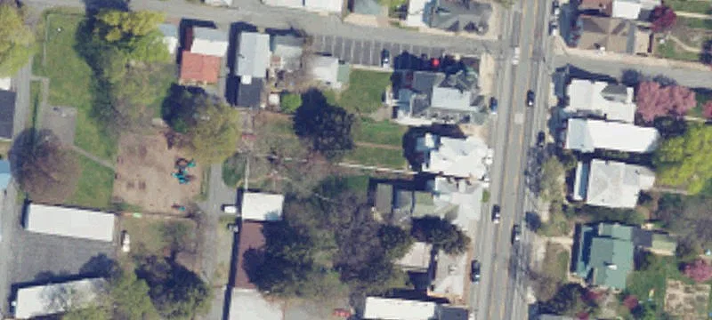 242 Hanover St