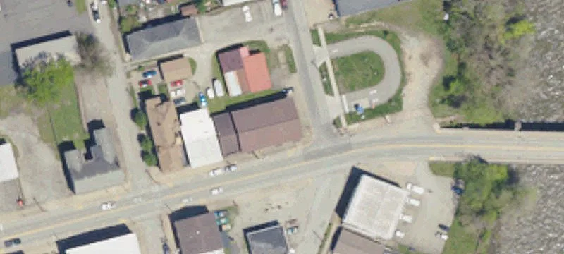 304 Crawford Ave