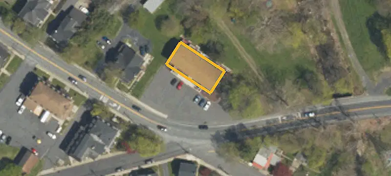 101 Main St