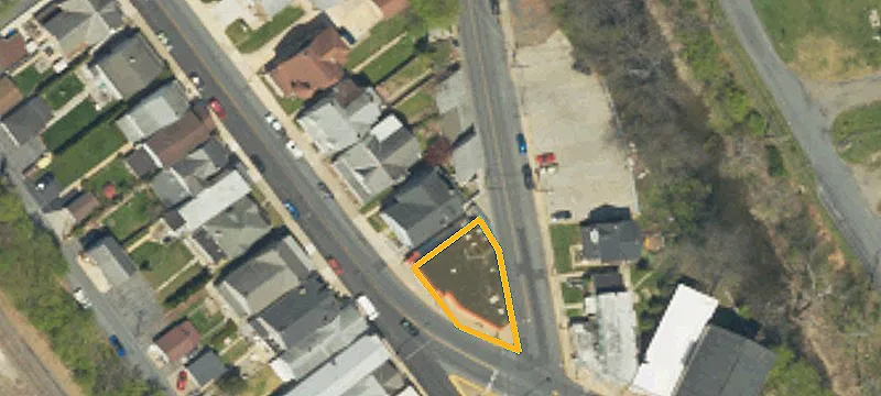 1211 Main St