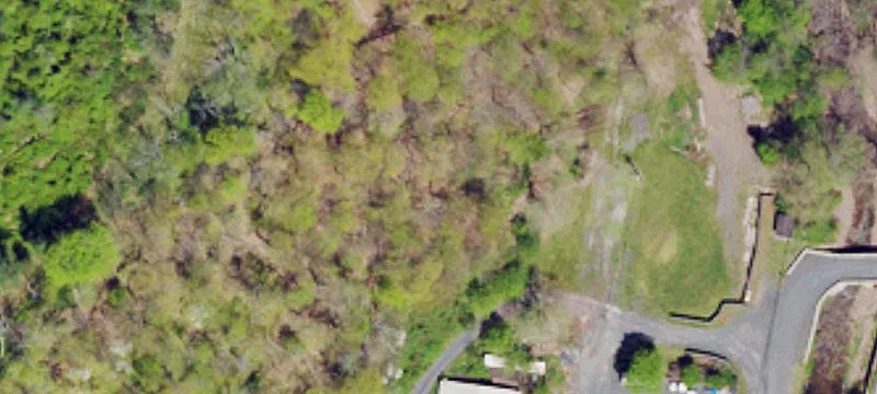 9526 Old Easton Rd