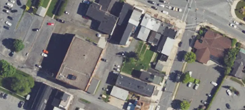 14 Lancaster Ave