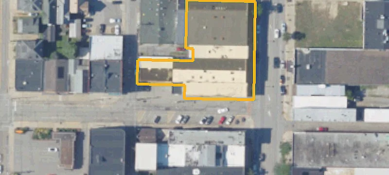 136 Main St
