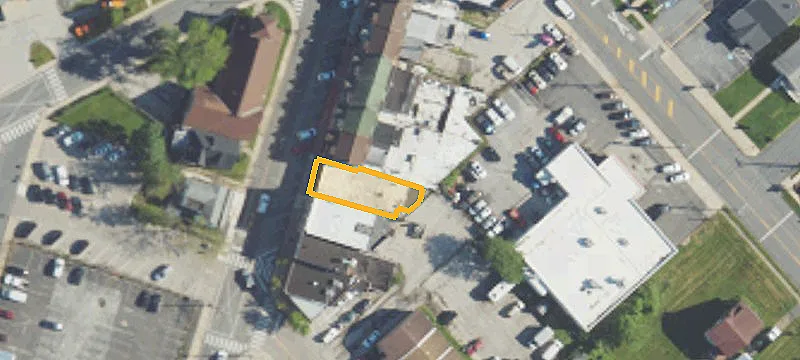 17 Morton Ave