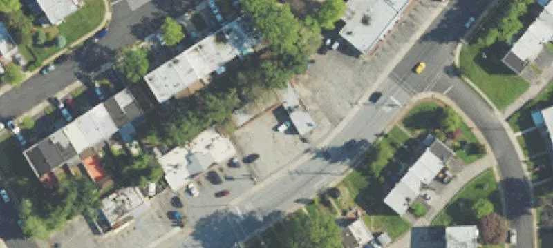 2012 Delmar Dr