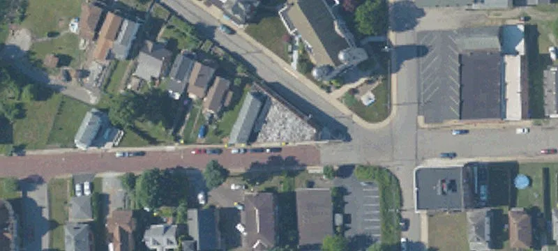 101 Main St