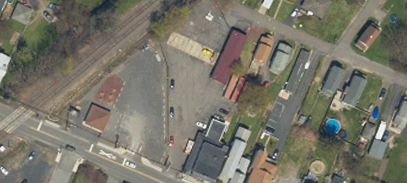 422 Main St