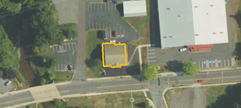 321 Main St